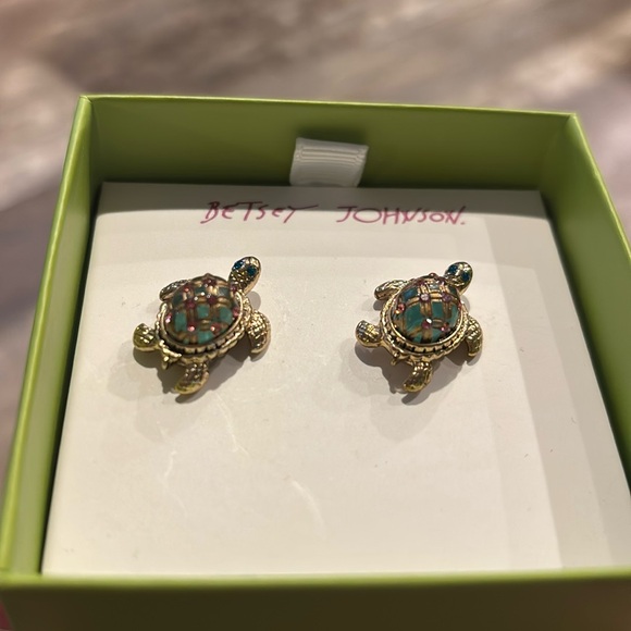 Betsey Johnson Jewelry - Betsey Johnson gold sea turtle earrings with pink and turquoise jewels!